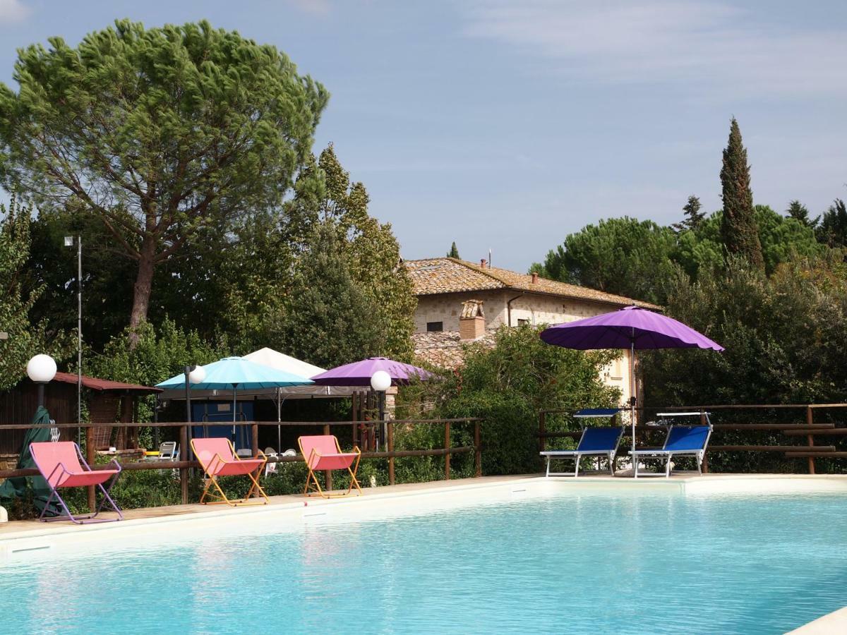 ホテルAgriturismo Il Podere ペトリニャーノ エクステリア 写真